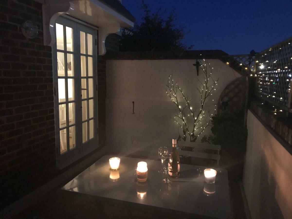 Pixie Cottage Eastbourne Exterior foto